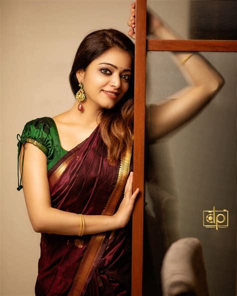 Janani Iyer In Kanchipuram Silk Saree Photos South Indian Actress