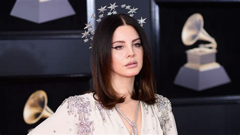 Lana Del Rey Cancels Israel Performance