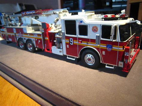 Fdny Fire Replicas Seagrave Tower Ladder 9 Manhattan 150 Twh Code 3