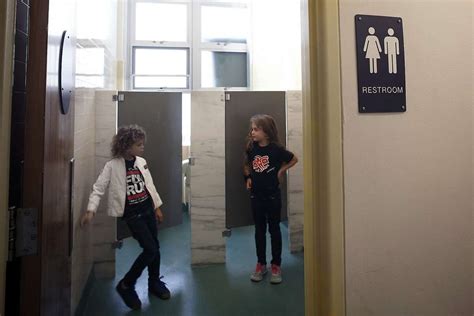 San Francisco School Adopting Gender Neutral Bathrooms