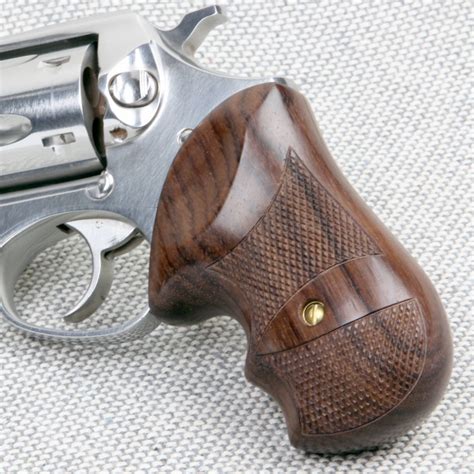 Ruger Gp100 And Super Redhawk Rosewood Checkered Secret Service Grips
