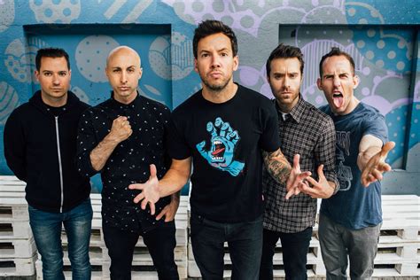 Remember Simple Plan? We Hope You Do Coz They're Coming To Malaysia!
