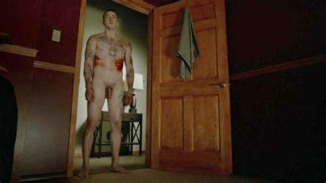 Chris Coy Completamente Desnudo Ense A El Pene En Banshee Fotos