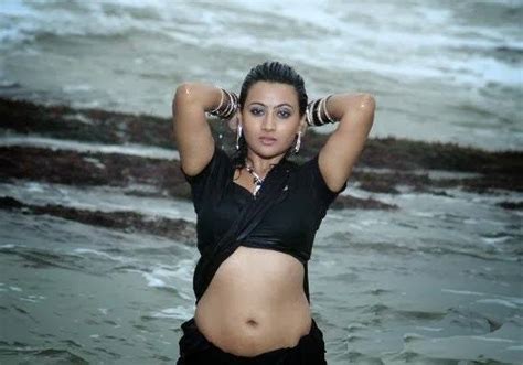 Aarthi Khaitan Actress Spicy Saree Stills Images Cinehub