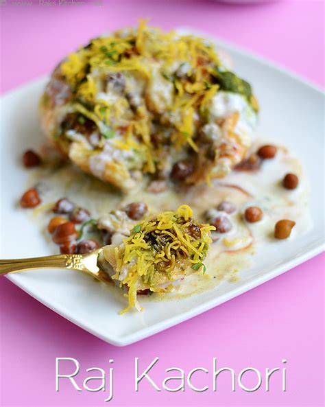 Raj Kachori Recipe Chaat Recipes Raks Kitchen Indian Vegetarian