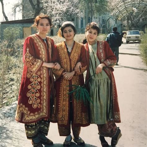 Uzbek Beauties This Picture Was Taken In Bukhara In 1992 The Women Are Dressed Up For The New