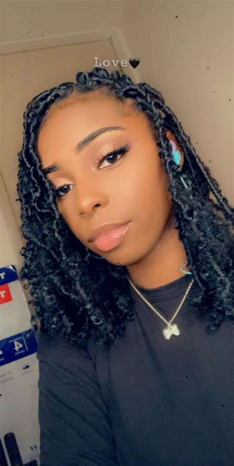 A style with height on the top that's taken tight at the sides such as a pompadour or a flat top works well to add structure, as do front fringes. Butterfly locs 🦋 Video in 2020 | Faux locs hairstyles ...