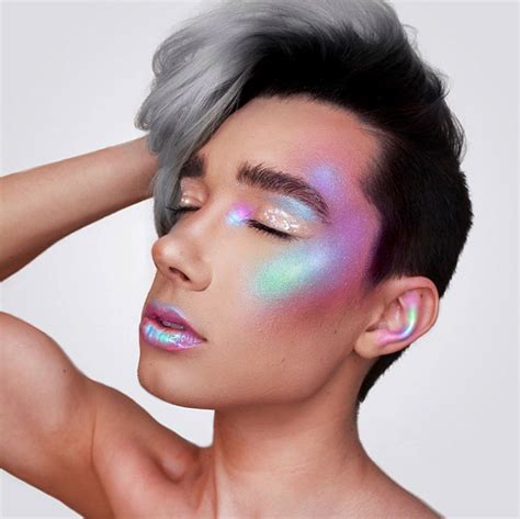 17 Year Old Guy Just Became Covergirls First Coverboy And His Makeup