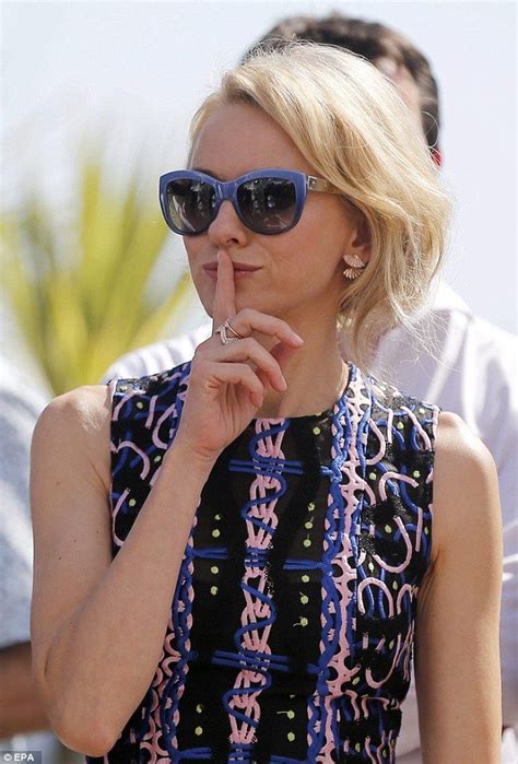 Cannes 2015 Pose For The Camera Naomi Watts Matthew Mcconaughey