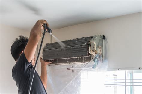 This is where much of the absorbed heat is transferred from your house and into the open outdoors. How Does a Condenser Coil Work in Air Conditioners? | Luce ...