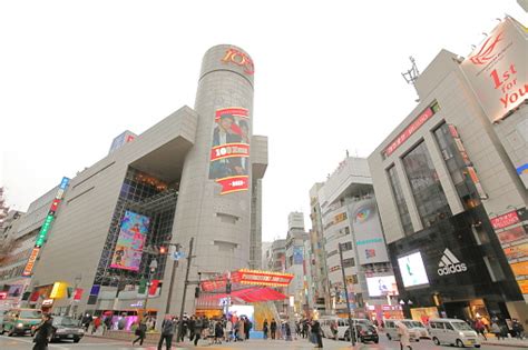 Shibuya 109 Shopping Mall Tokyo Japan Stock Photo Download Image Now