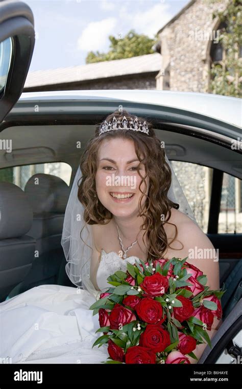Bride Arrives At Church Stock Photo Alamy