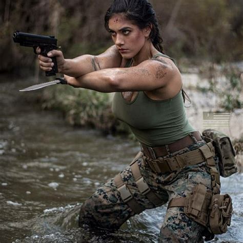 pistol female marines female soldier women marines army soldier german soldier mädchen in