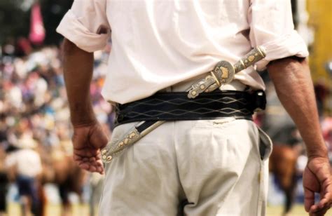 Bowie Knife Fights Fighters And Fighting Techniques The Gauchos