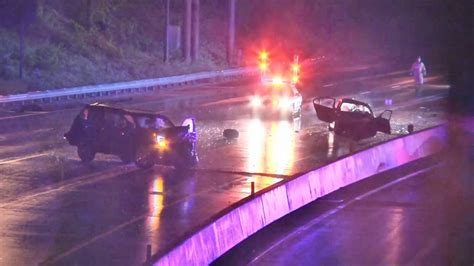 2 Dead In Long Island Expressway Crash In Old Westbury After Suv