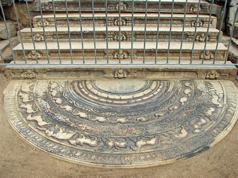 1000 Year Old Sri Lankan Temple Step Found In Devon Garden The