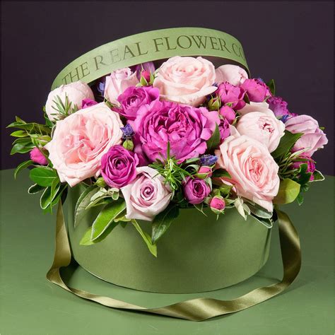 Birthday Flowers In A Box Mixed Pink Hat Box Arrangement Birthdaybuzz
