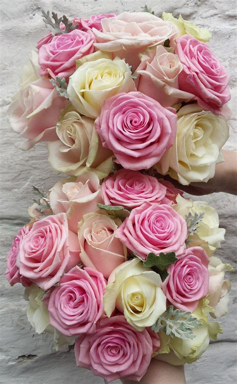 Sweet Avalanche Heaven And Avalanche Roses With Soft Green Leaves