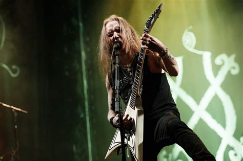 Alexi Laiho Chanteur Du Groupe De Metal Children Of Bodom Est Mort à