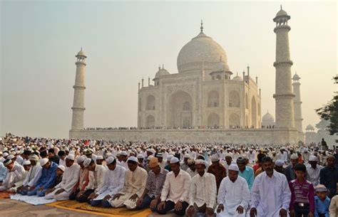 Как молятся мусульмане? Правильная молитва