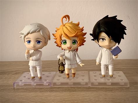 Hallie On Twitter The Promised Neverland Emma Norman And Ray