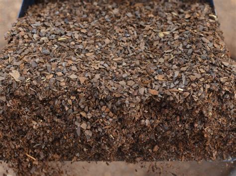 These pine bark fines are fabulous for orchids, bonsai, hoyas. Mulch and Sawdust | Ducats Earthmoving