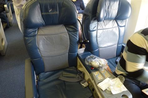 Delta Airlines Business Class An Old Fashion Style The Luxe Insider