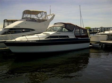 These are some of the best cabin cruiser brands on the market today Boat Cabin Cruiser Elegante 1987 29 Ft 1987 for sale for ...