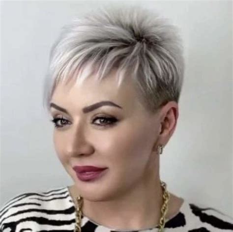 Short Spiky Hairstyles Very Short Haircuts Pixie Haircuts Short Hair Cuts For Women Short