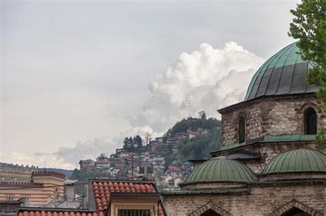 Eine Ansicht Von Der Alten Stadt - Bascarsija- In Sarajevo ...