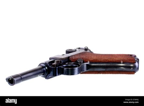 Pistolet Luger Allemand Isolé Sur Fond Blanc Photo Stock Alamy