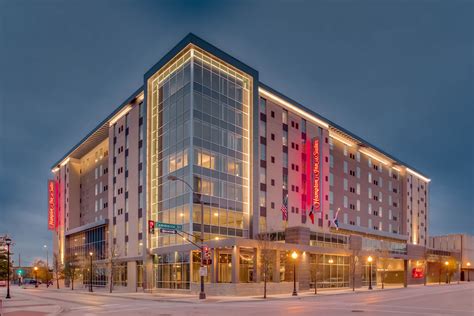 Raymond Management Company Hampton Inn And Suites Ft Worth Downtown