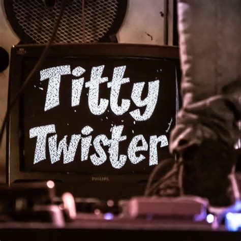 Los Titty Twister Lostittytwister Twitter