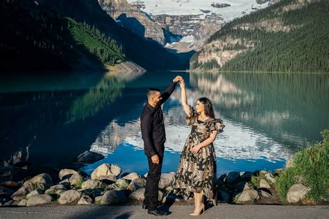 Sunrise Engagement Session At Moraine Lake And Lake Louise Ayat