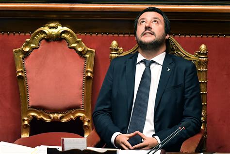 Mussolini was executed by firing squad shortly after the german surrender in italy in 1945. Salvini come Mussolini: provoca la magistratura sulla nave ...