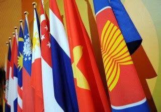 Bahasa indonesia bahasa indonesia adalah bahasa resmi negara kita. Bahasa Indonesia Bahasa Resmi ASEAN - Tribunnews.com