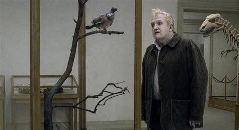 Verdens verste menneske filmini kategorize ediyorsun. 'En due sad på en gren og funderede over tilværelsen' / Film