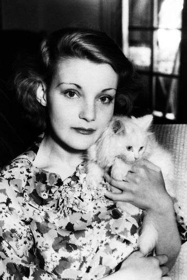 The 50 Most Fabulous And Famous Cat Ladies Of All Time