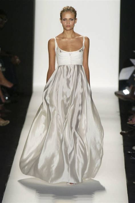 Narciso Rodriguez Off White Silk Gown For Sale At 1stdibs