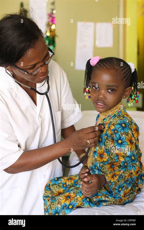 A Hospital In Africa Stock Photo Alamy