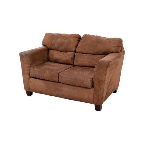 5,000 brands of furniture, lighting, cookware, and more. 57% OFF - Bob's Furniture Bob's Furniture Brown Love Seat ...