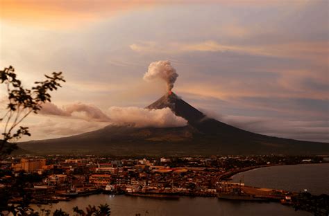 Mayon Volcano Perfect Cone Philippines