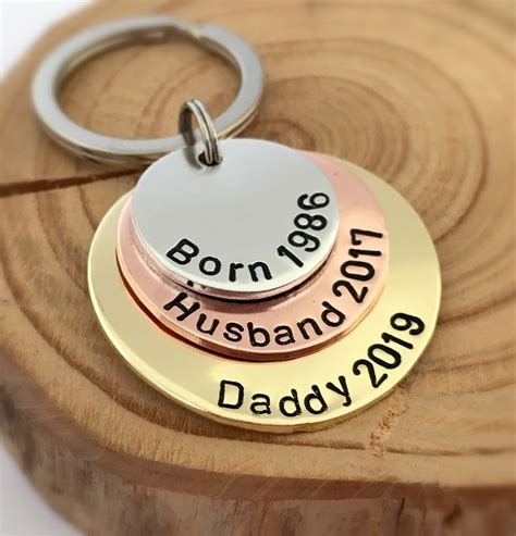 Thoughtful gifts for your wife are key, whether it's for a birthday, anniversary, or just because. Personalised Gifts for Husband Daddy Keyring Personalized ...
