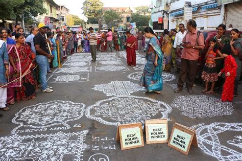 10 to 10 pulli kolam kolams are a symbol of auspiciousness. Madras Musings - We care for Madras that is Chennai