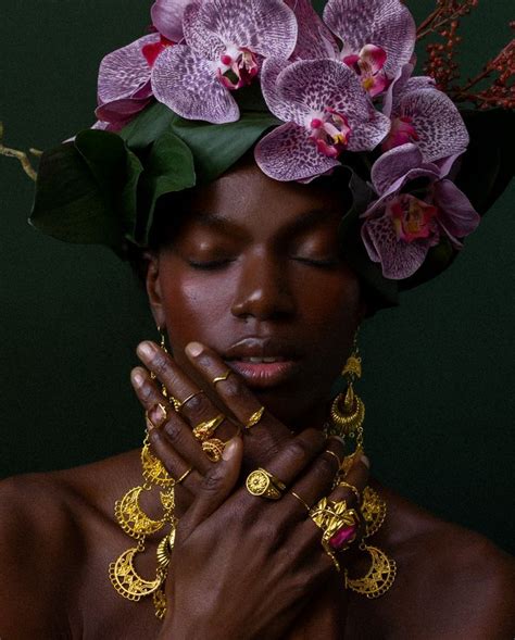 Loved On Ello Black Girl Aesthetic Black Beauties Flowers In Hair