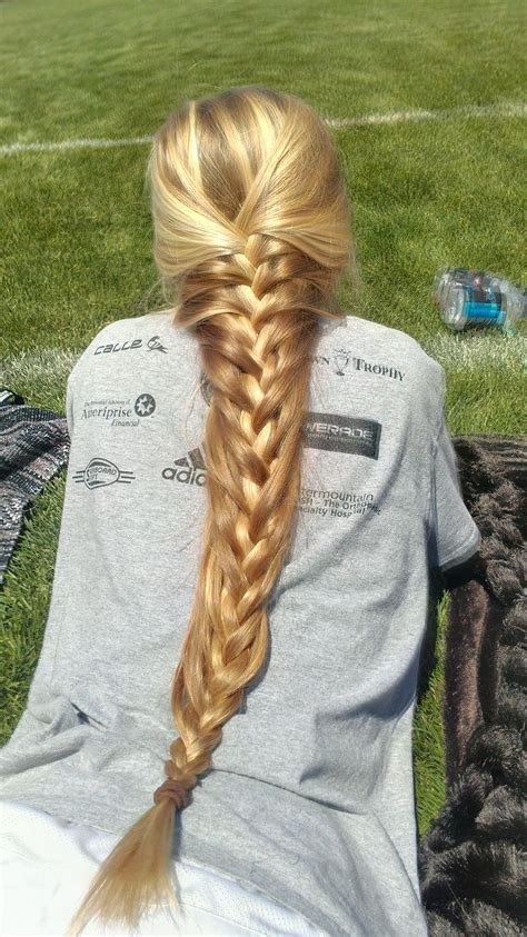 These simple & cute braided hairstyles for long hair are awaiting for you. French braid for very long hairs. I love the color ...