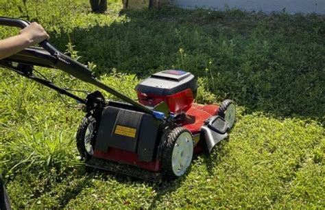 Toro 60V Self Propelled Lawn Mower Review OPE Reviews