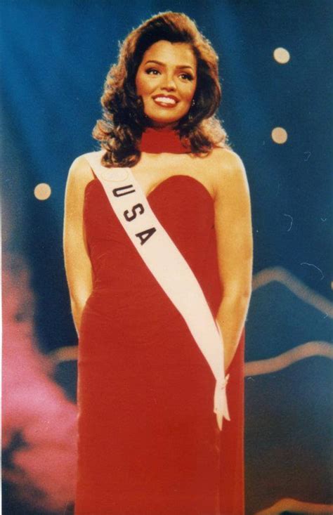 MISS UNIVERSE Chelsi Smith USA R I P Page