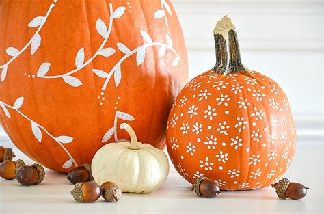 White Painted Pumpkin Diy Stonegable