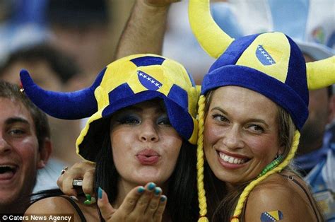 Female Football Fans Who Wins War Of The Hotties At The World Cup